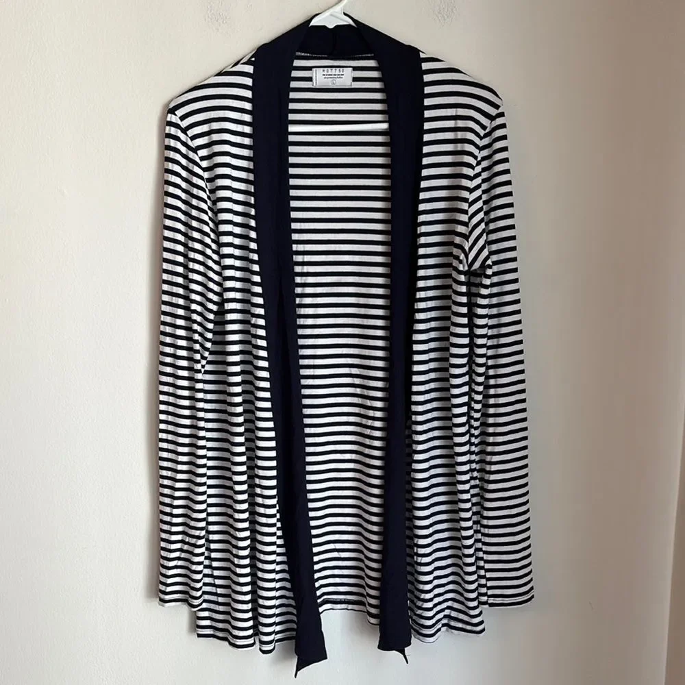 Mott50 women’s UPF 50 Striped navy and White long sleeve cardigan large GUC!